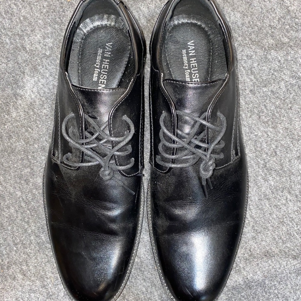Van Heusen Dress Shoes